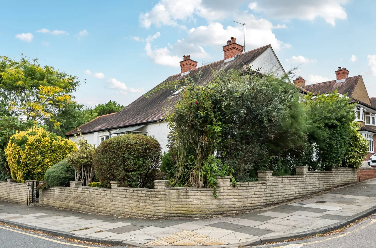 Vale Drive, Barnet, EN5 2ED, photo 16