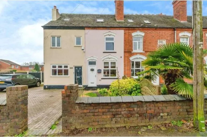 3 bed house for sale — Lichfield Road, Walsall