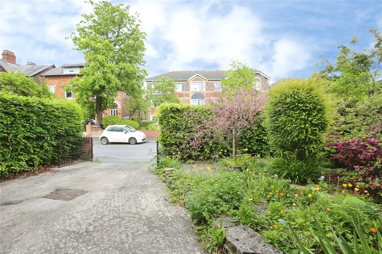 Derby Road, Heaton Moor, SK4, photo 10