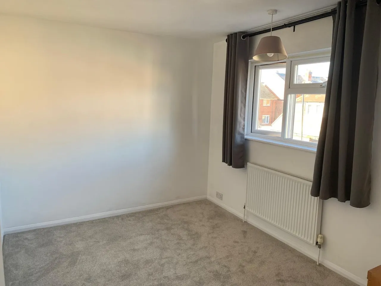 Bath Road, Southsea, PO4, photo 14
