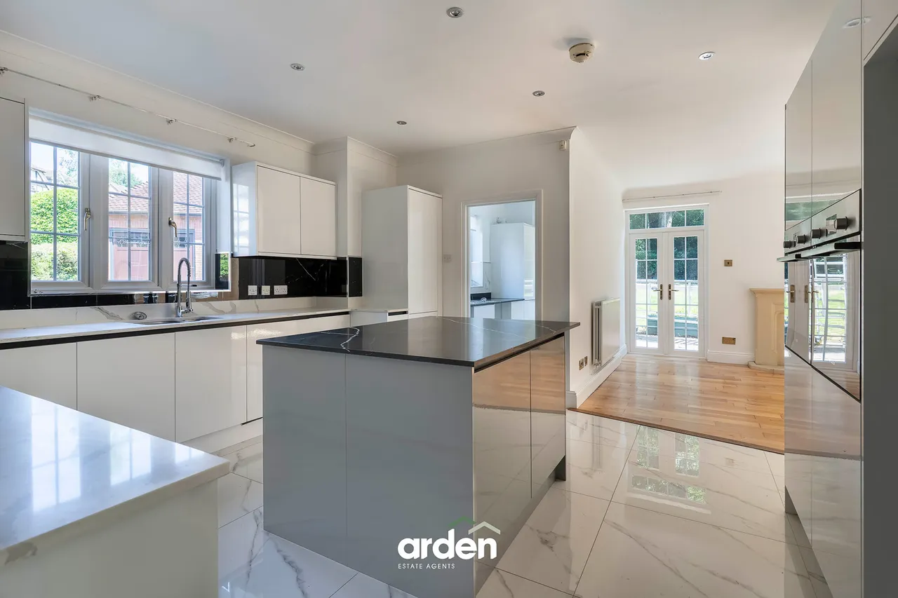 Herbert Austin Drive, Marlbrook, B60, photo 5