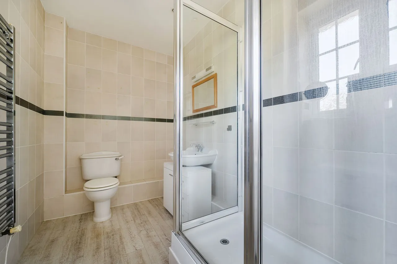 Bax Close, Storrington, RH20, photo 18