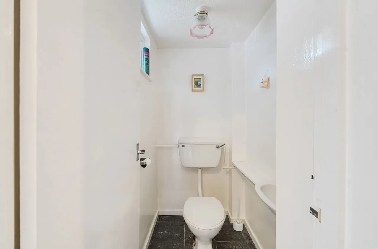 Kingswood Close, New Malden, KT3, photo 7