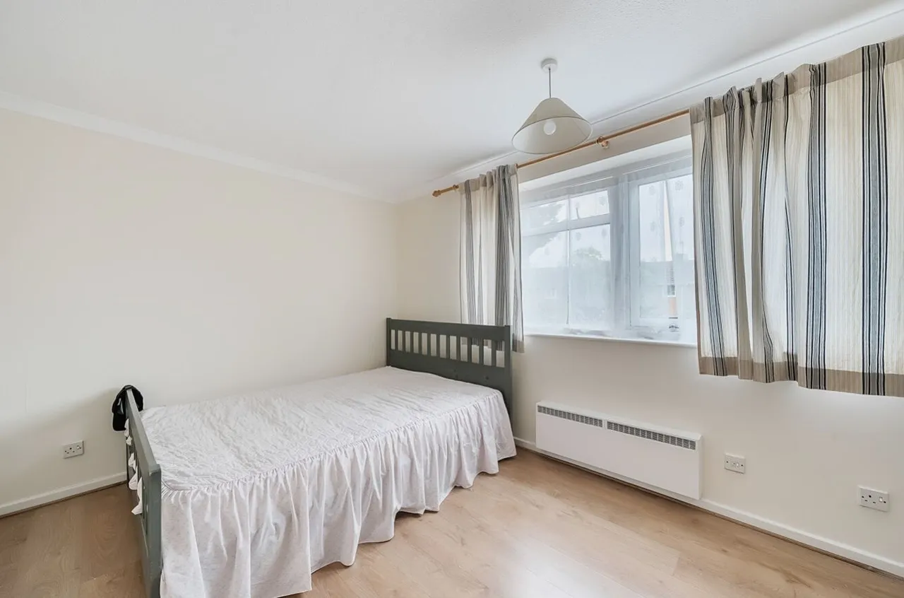 Kingswood Close, New Malden, KT3, photo 9