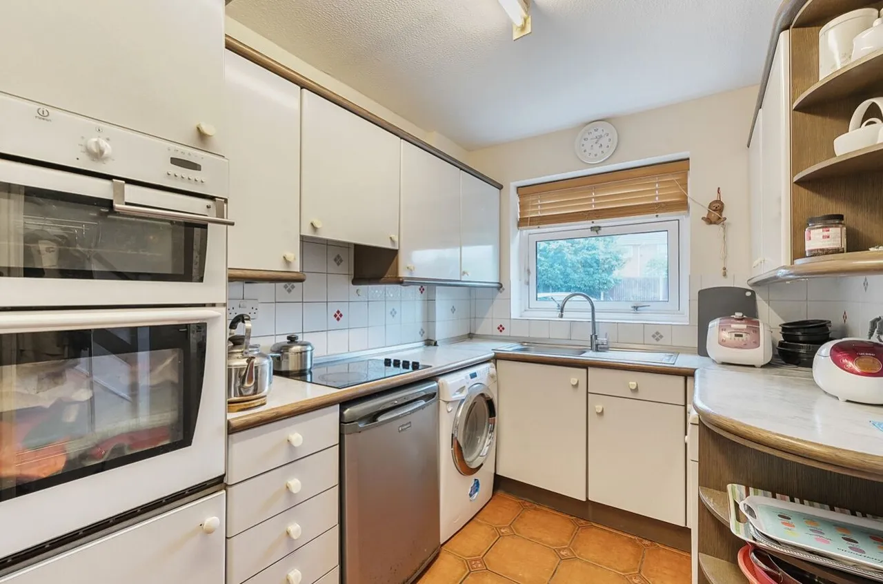 Kingswood Close, New Malden, KT3, photo 6