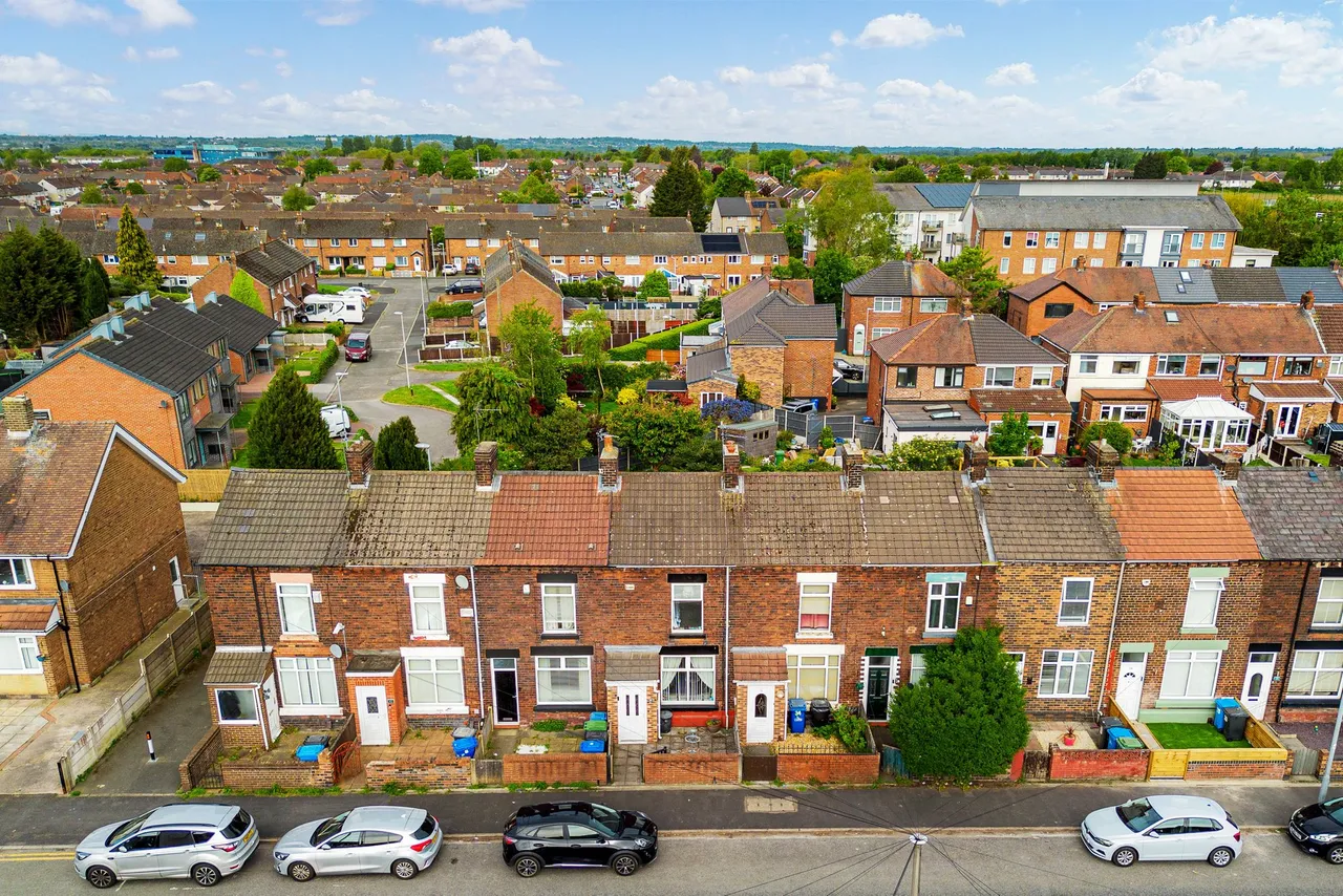 Hale Road, Widnes, Widnes, WA8 8SA, photo 21