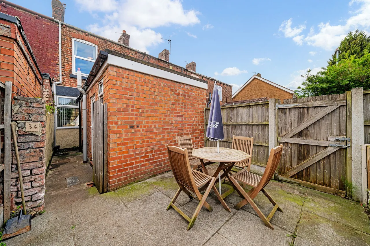 Hale Road, Widnes, Widnes, WA8 8SA, photo 18