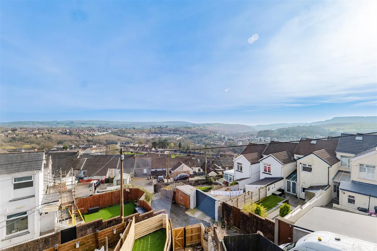 The Park, Treharris, CF46 5RH, photo 32