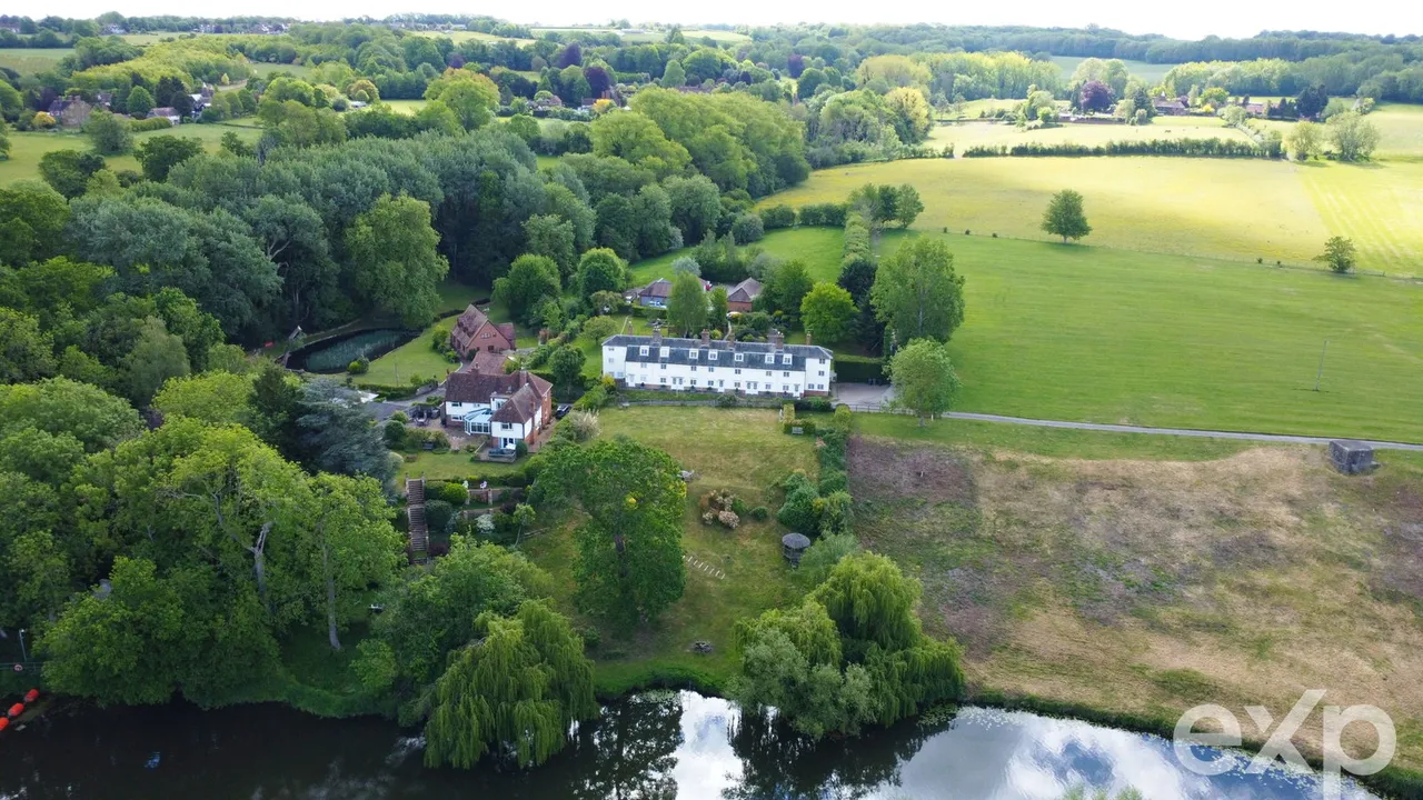 Tutsham Farm, West Farleigh, ME15, photo 5