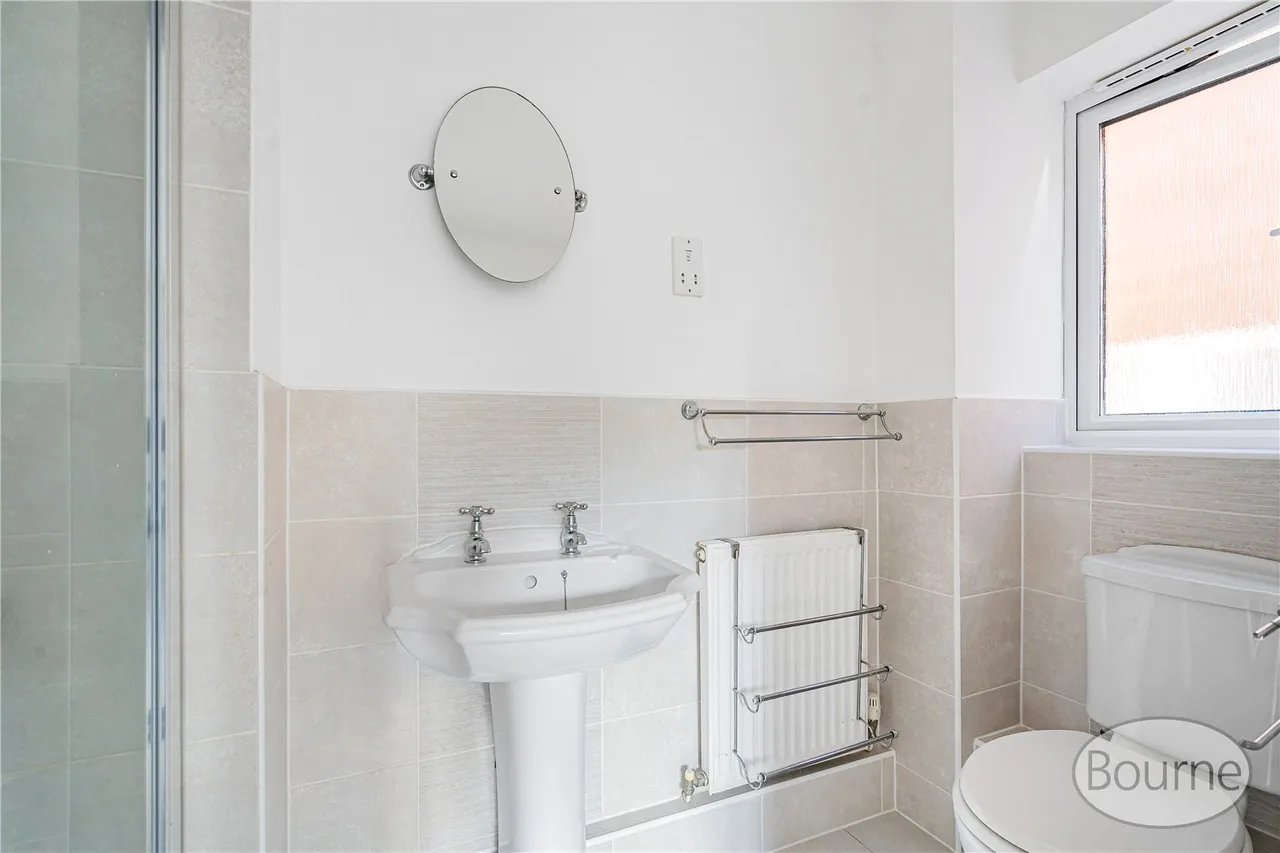 Coresbrook Way, Knaphill, GU21, photo 11