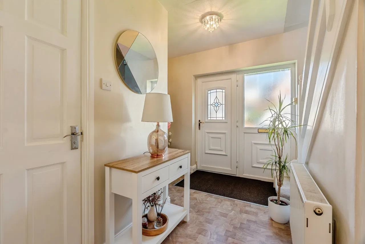 Westbury Close, Burnley, Lancashire, BB10, photo 11
