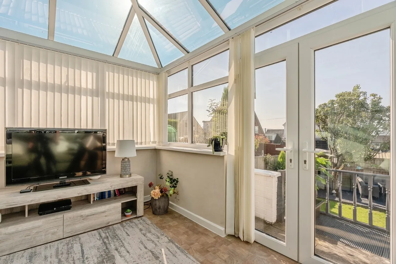 Westbury Close, Burnley, Lancashire, BB10, photo 22
