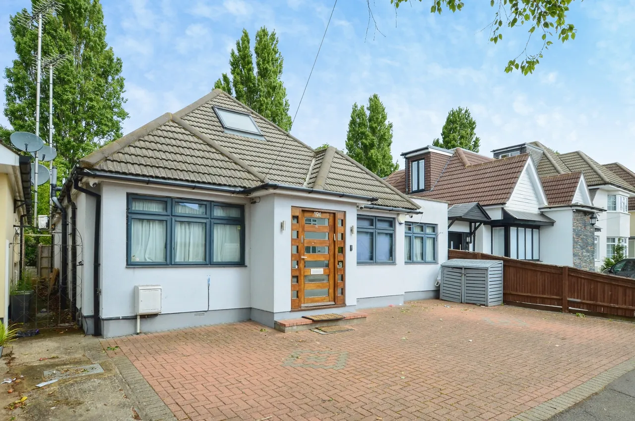 The Fairway, Ruislip, HA4, photo 2