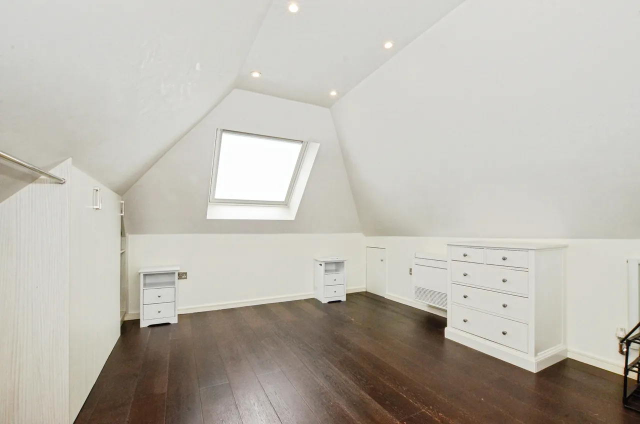The Fairway, Ruislip, HA4, photo 17