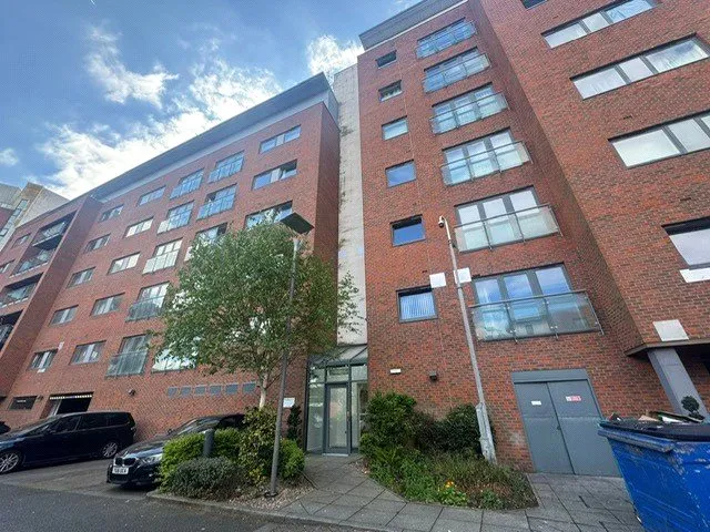 2 bed flat to rent — Leeds Street, Liverpool, Merseyside, L3 2DB