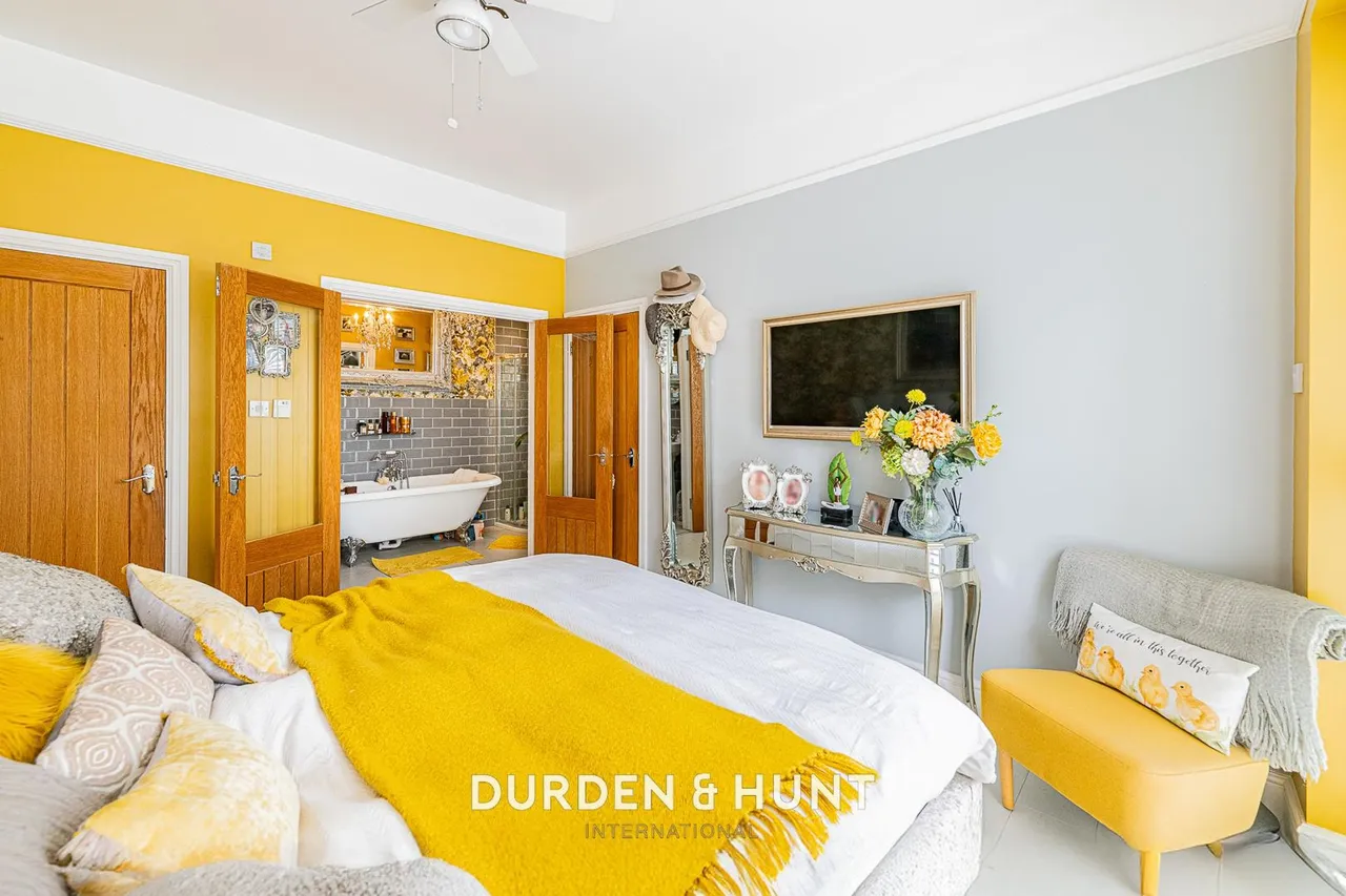 Dry Street, Langdon Hills, SS16, photo 16