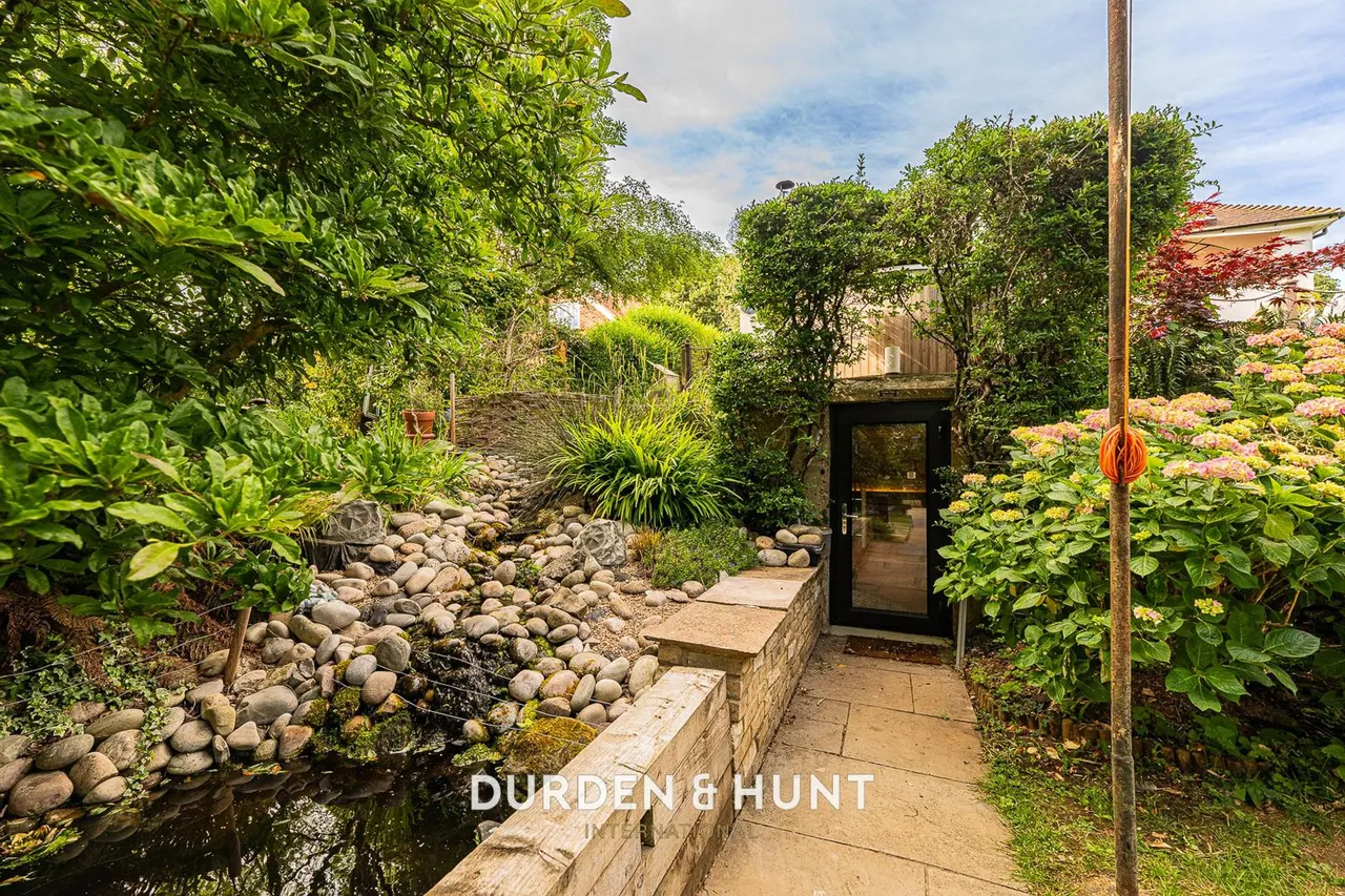 Dry Street, Langdon Hills, SS16, photo 55