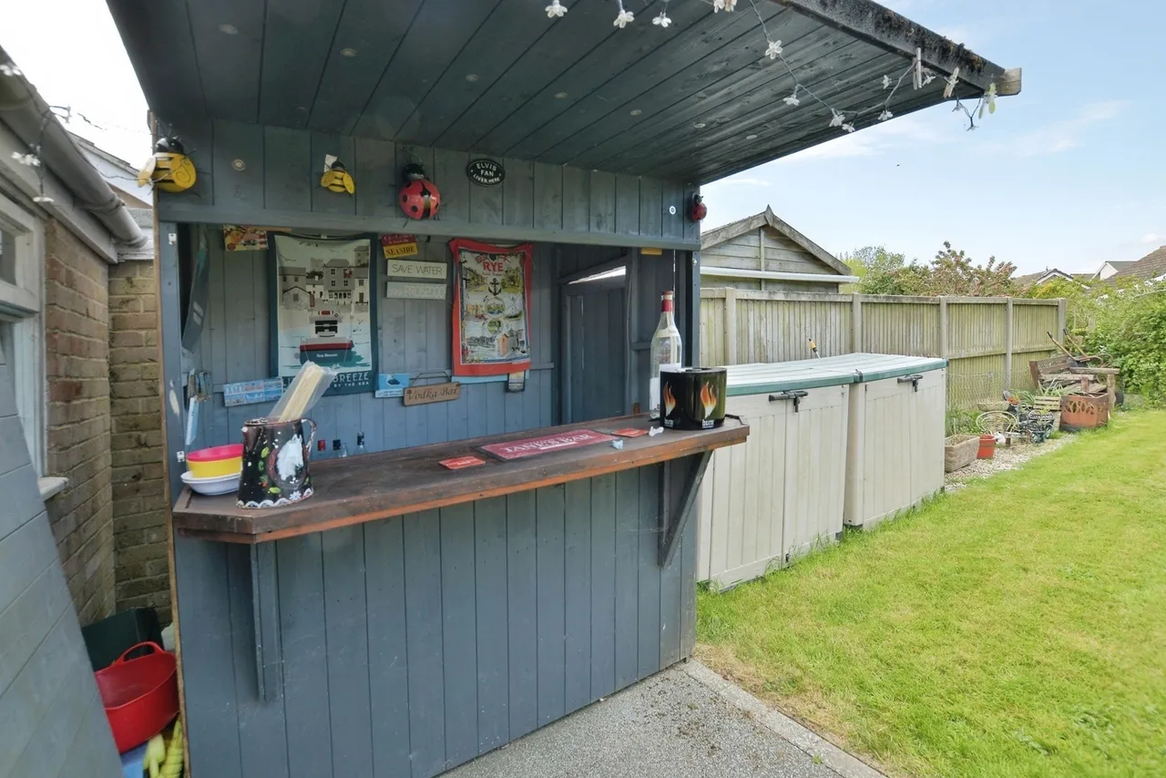 The Fairway, Dymchurch, Romney Marsh, Kent, TN29, photo 9