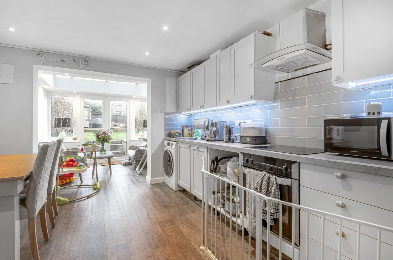 Queens Head Cottages, Whielden Gate Fees Apply, HP7, photo 4