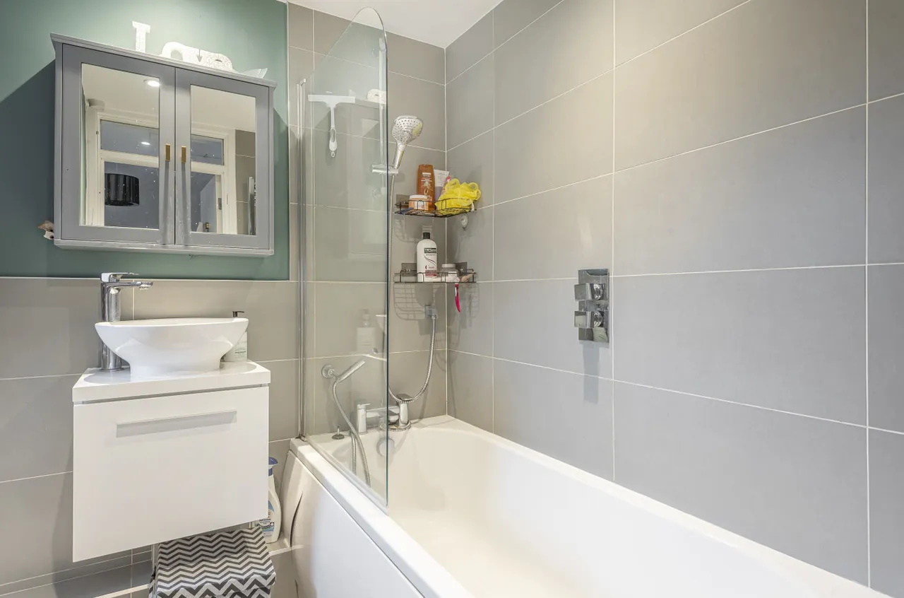 Queens Head Cottages, Whielden Gate Fees Apply, HP7, photo 8