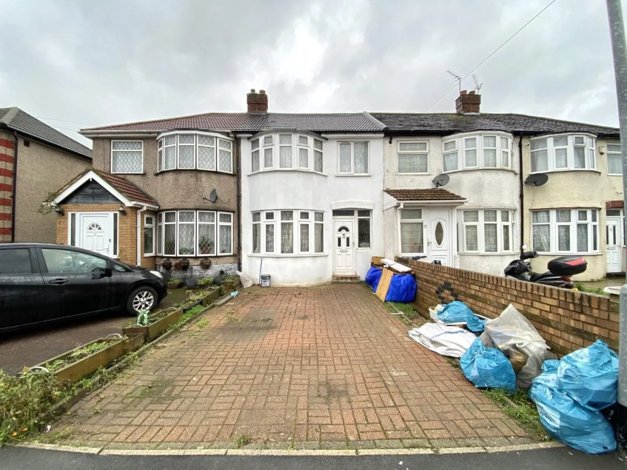 2 bed house for sale — Clevedon Gardens, Hayes
