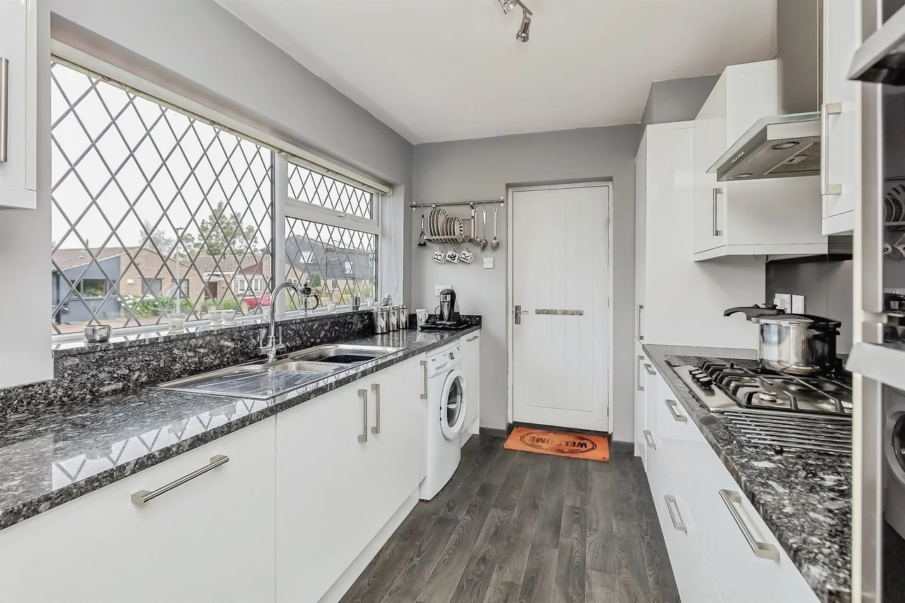 Firdale Avenue, Rushden, photo 6