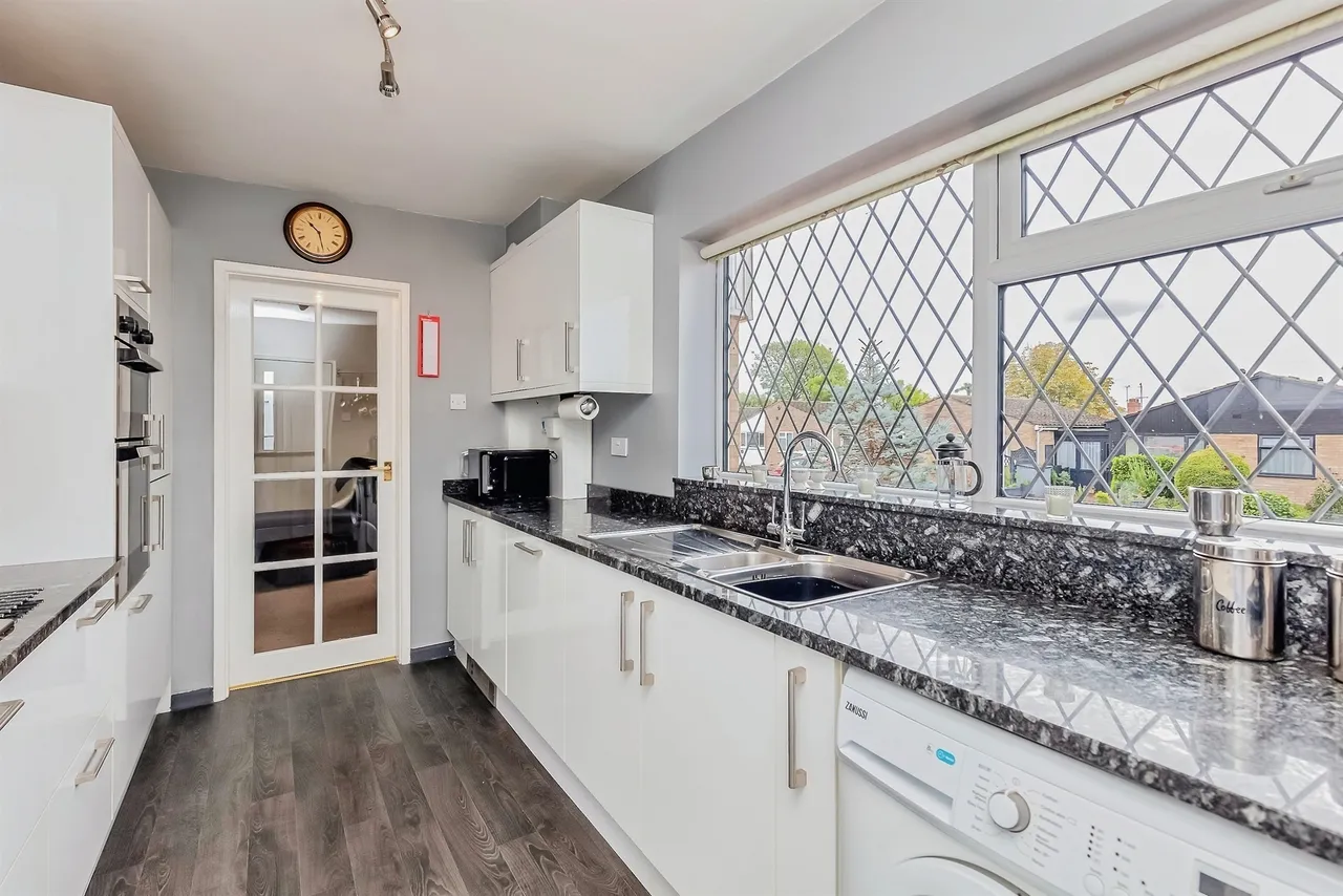 Firdale Avenue, Rushden, photo 7