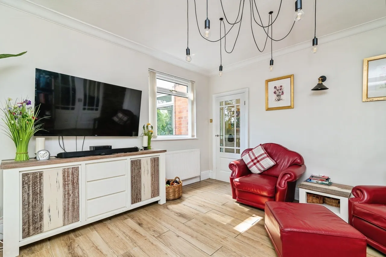 Nottingham Road, Burton Joyce, NG14, photo 9