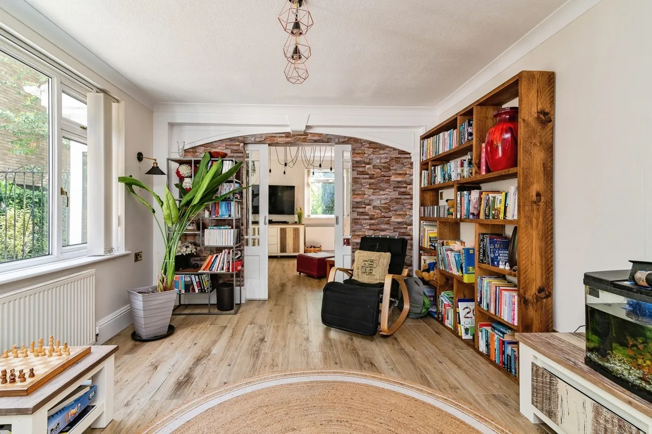 Nottingham Road, Burton Joyce, NG14, photo 10