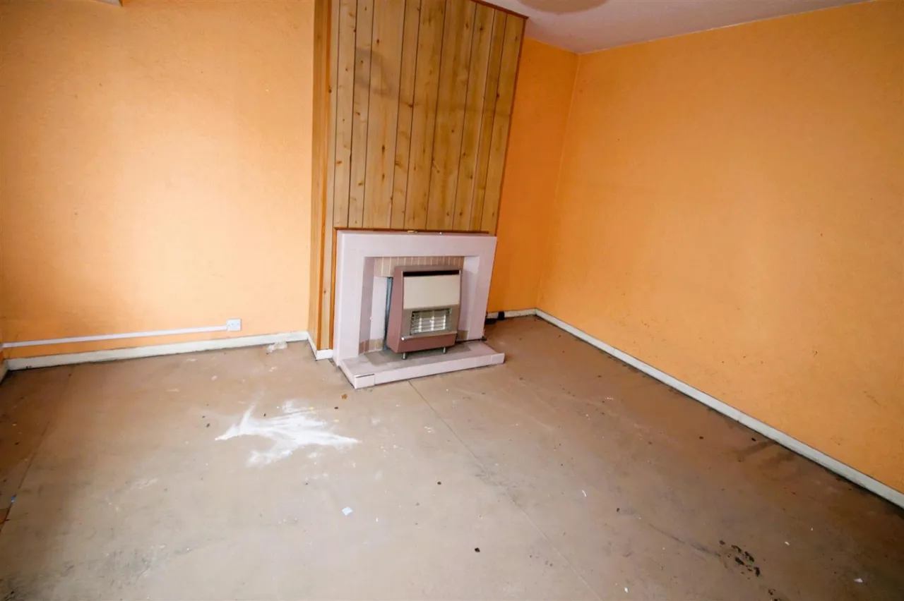 Walton Close, Rowley Regis, photo 12