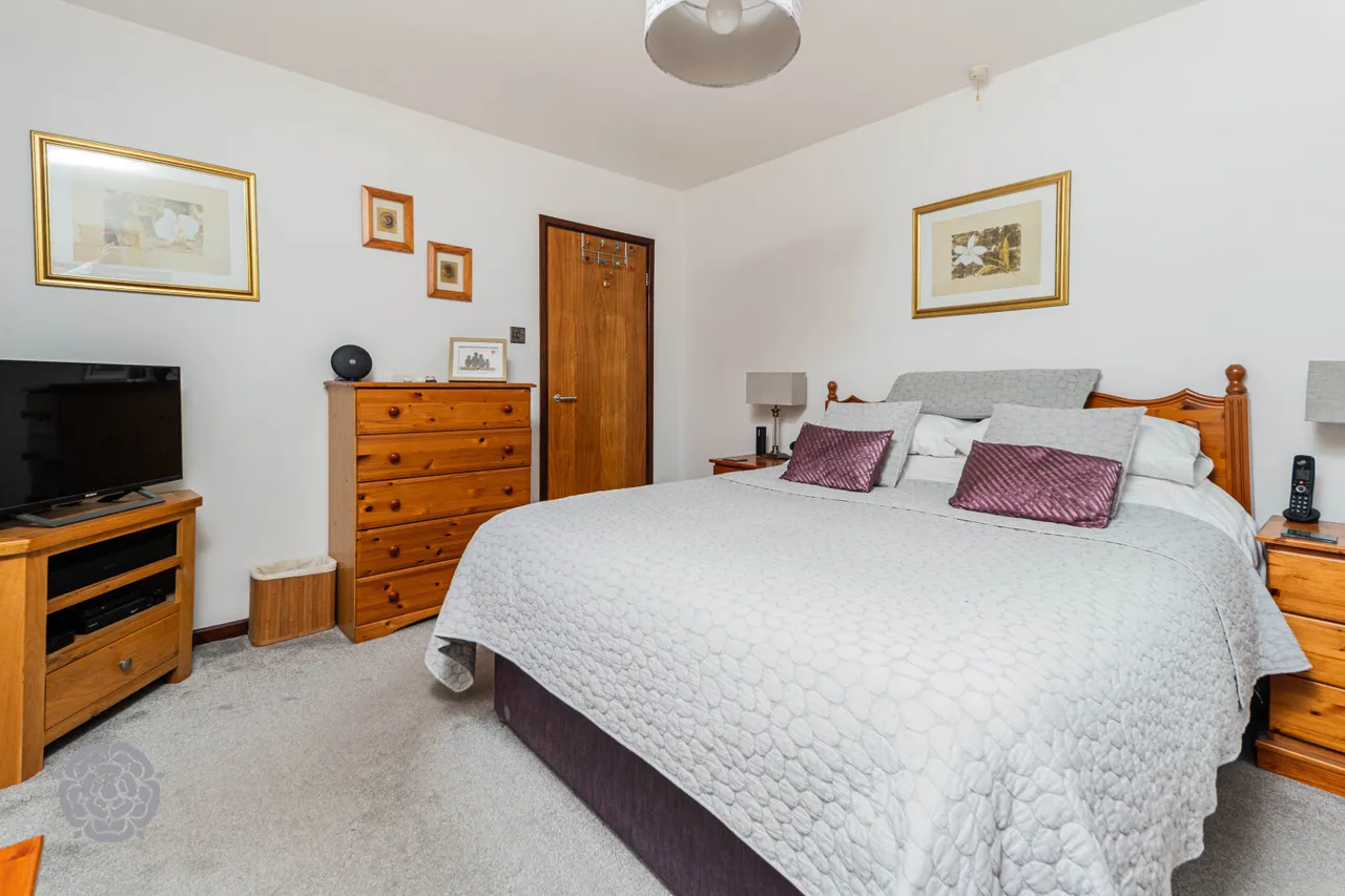 Harwood Road, Tottington, Bury, BL8 4AE, photo 5