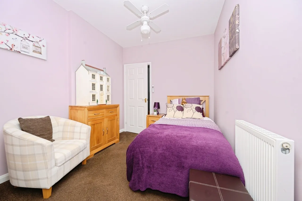 Hitchin Road, LUTON, Bedfordshire, LU2, photo 14