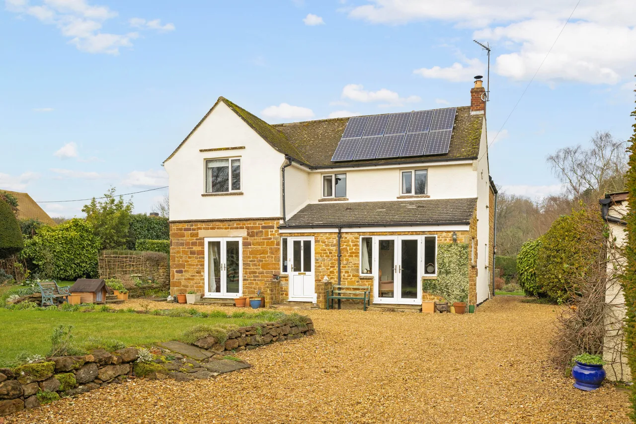 4 bed house for sale — Horton Lane, Milcombe, OX15