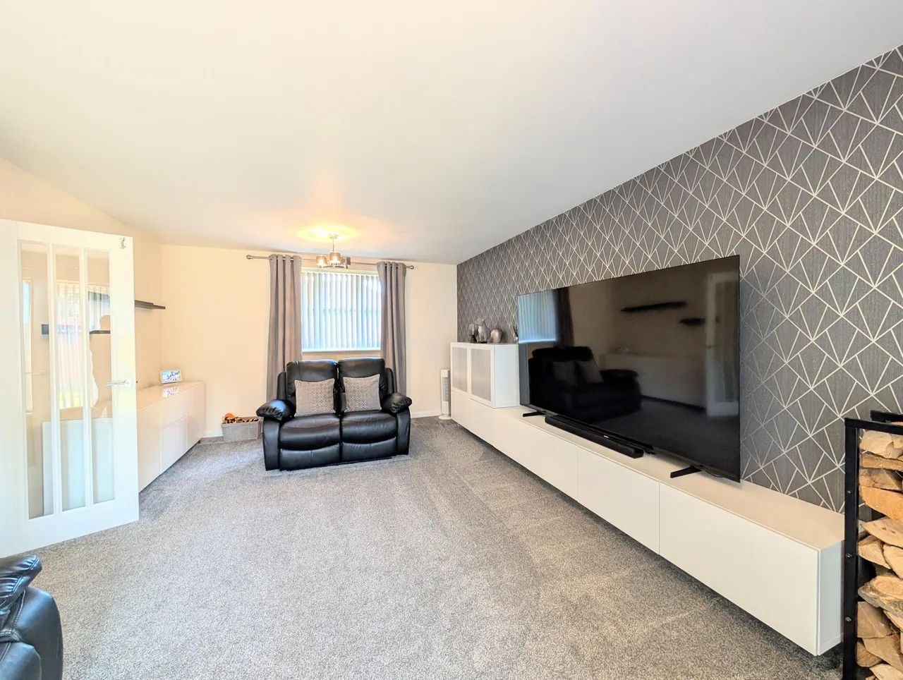 Chaplins Lane, Desborough, NN14, photo 14