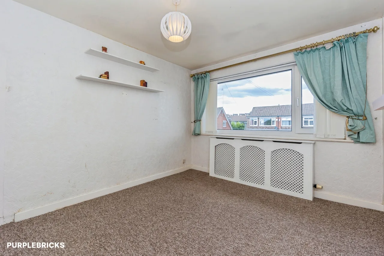 Shearwater Road, Offerton, SK2, photo 13