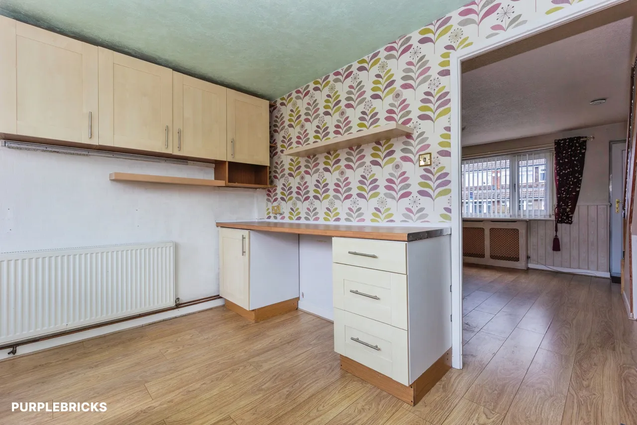 Shearwater Road, Offerton, SK2, photo 9