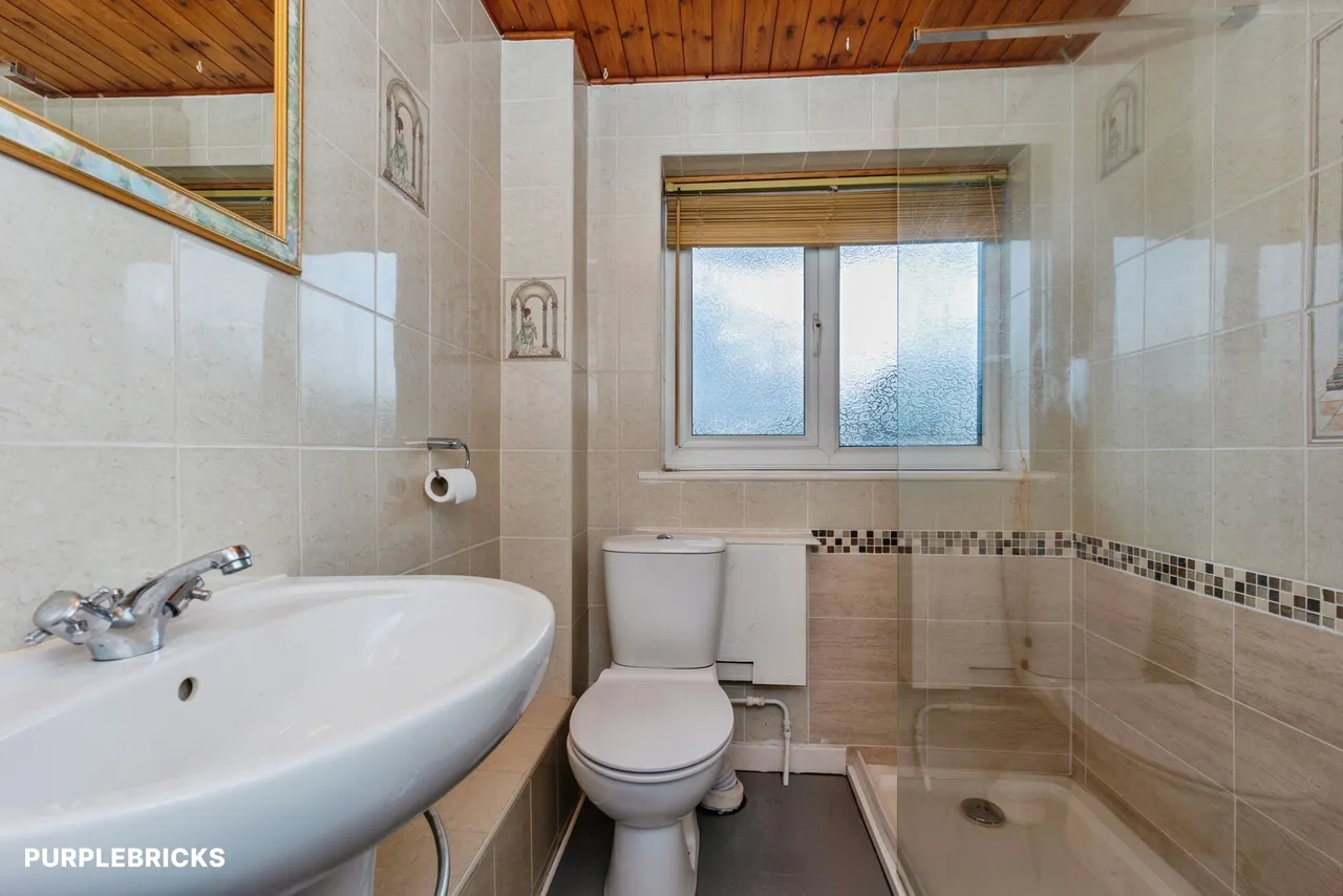 Shearwater Road, Offerton, SK2, photo 11
