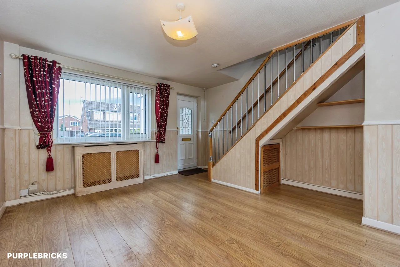 Shearwater Road, Offerton, SK2, photo 4
