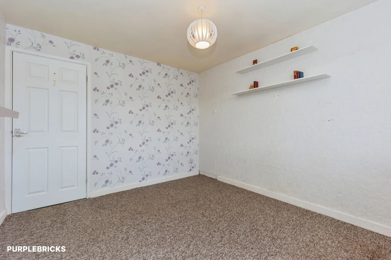 Shearwater Road, Offerton, SK2, photo 16