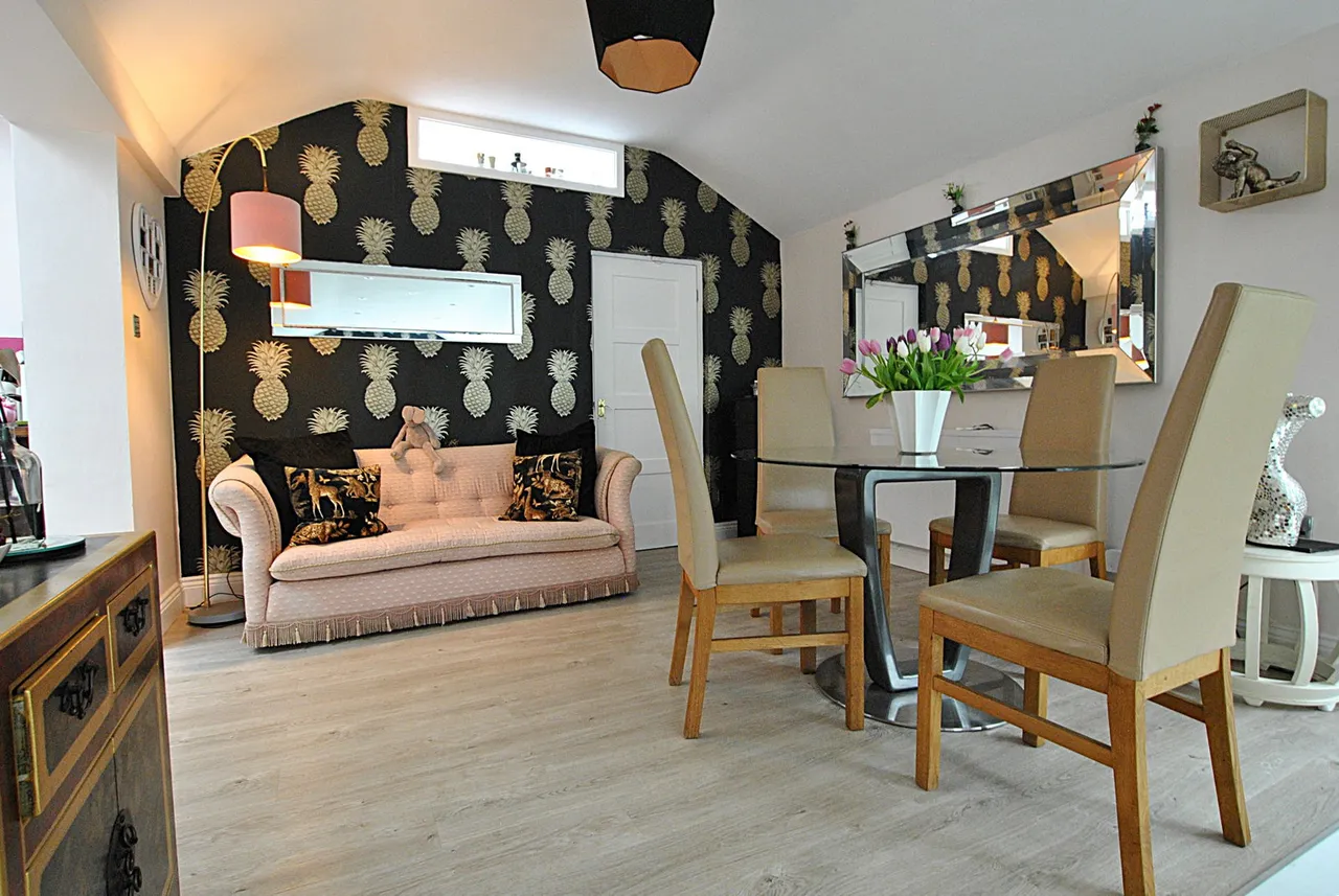 Thorns Close, Wickhambrook, Newmarket, CB8 8YD, photo 9
