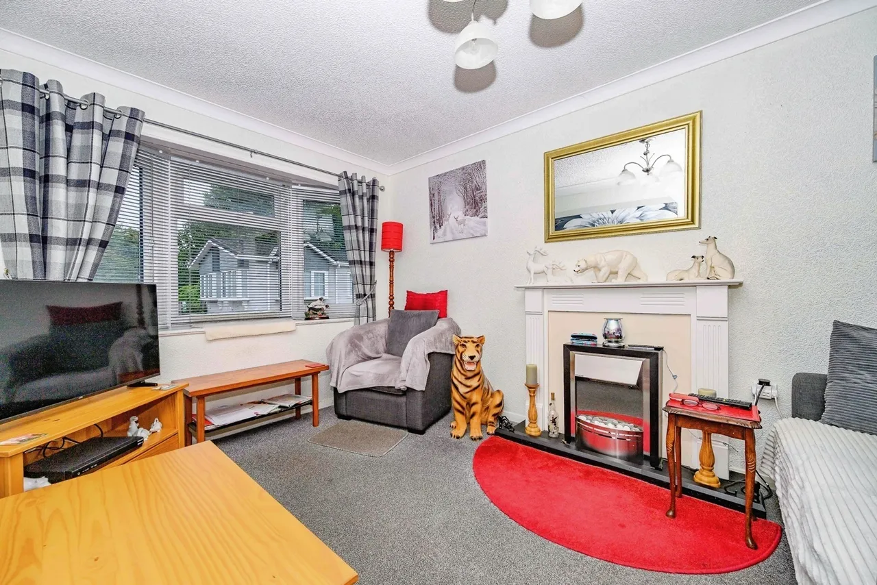 Collins Wood, Residential Park, Caddington, Luton, LU1, photo 4
