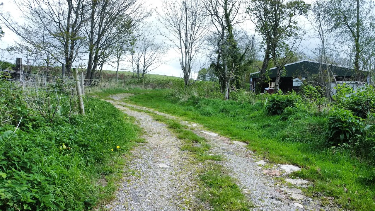 Land at Child Okeford,, Shaftesbury Road,, Child Okeford,, Dorset, DT11 8EQ, photo 2