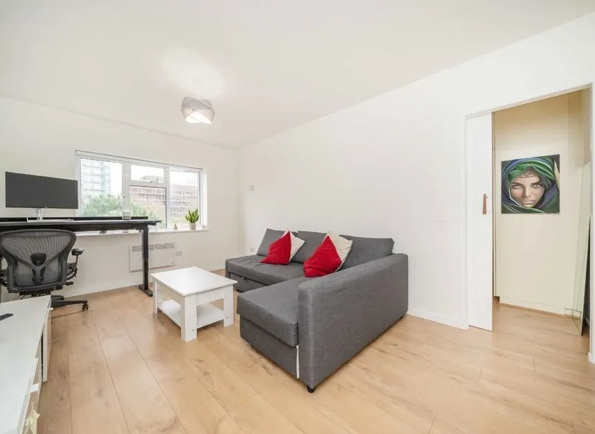 Mattock Lane, Ealing, W5, photo 3