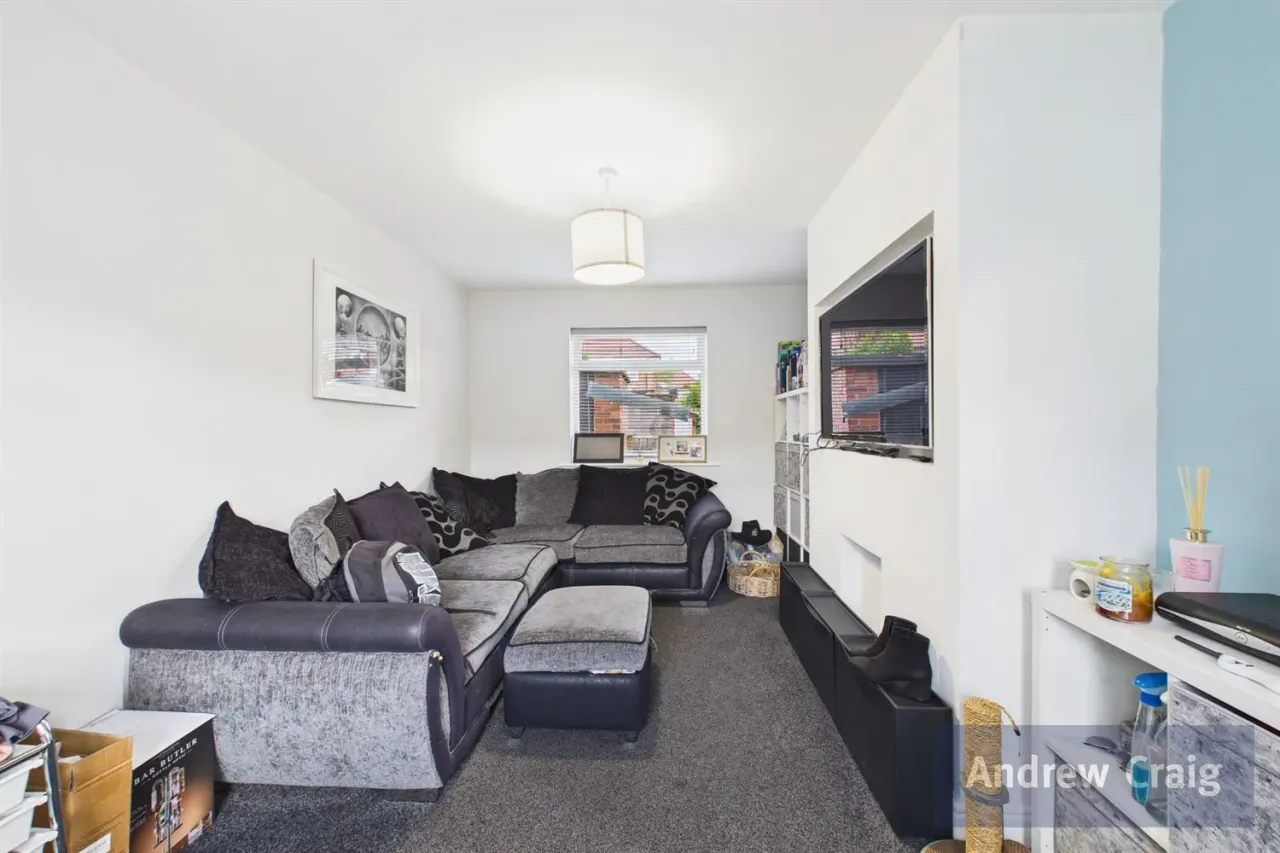 Lindisfarne Road, Hebburn, NE31, photo 2