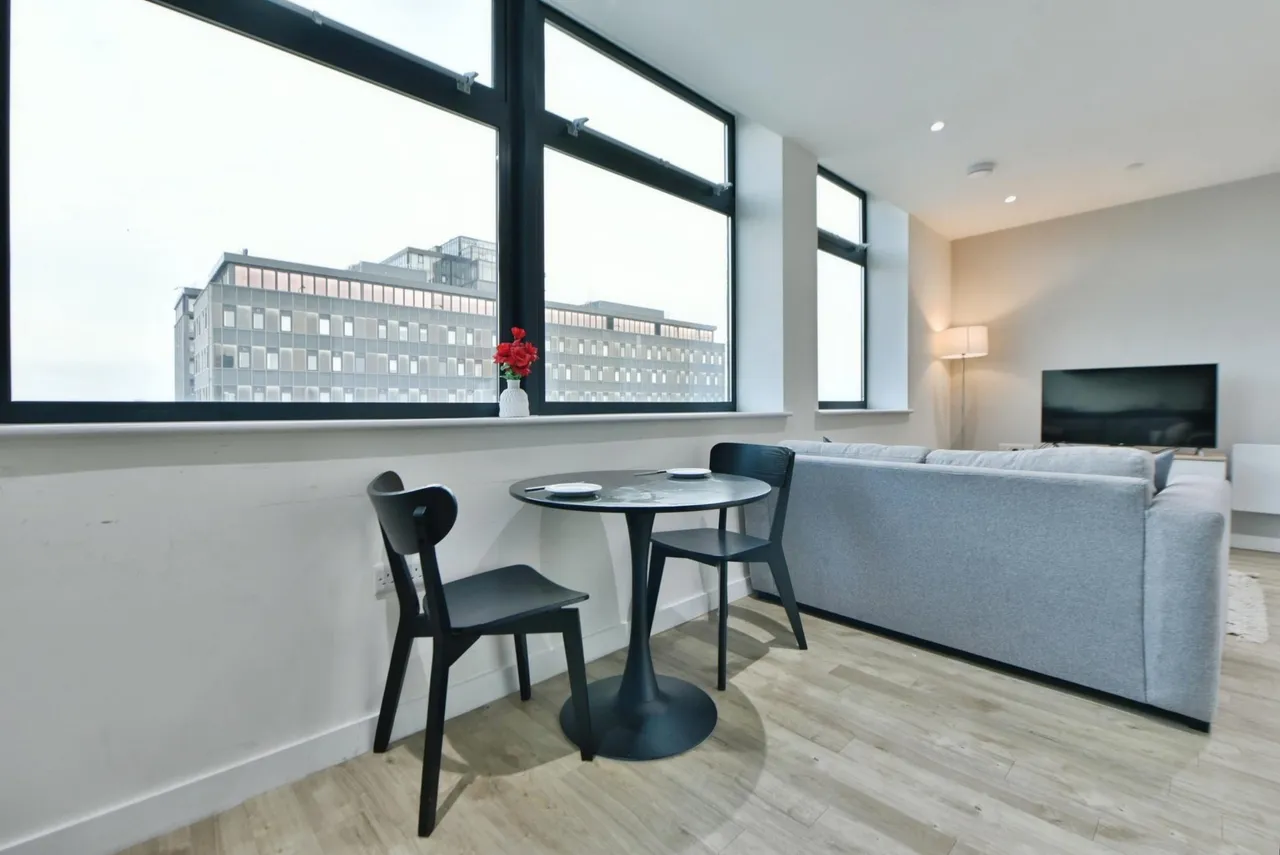 Seymour Grove, Manchester, M16, photo 4
