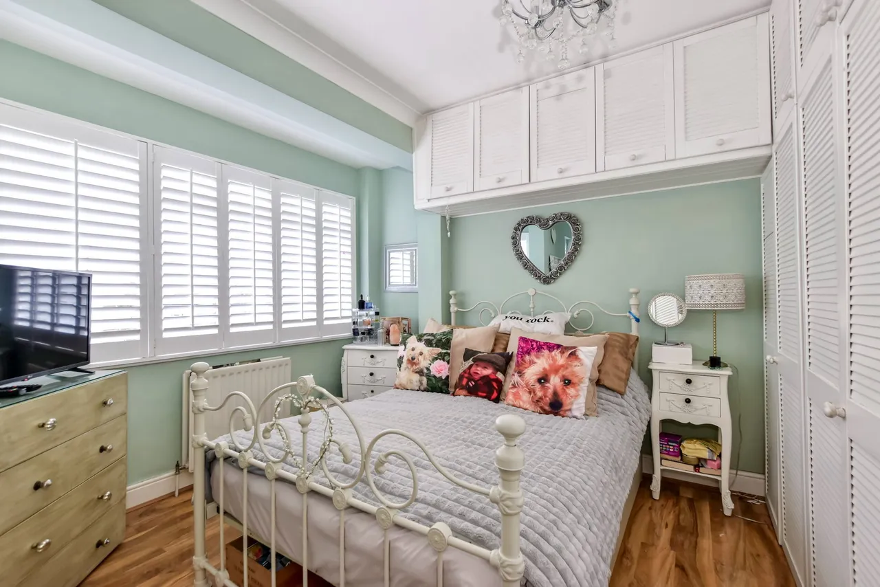 Appledore Avenue, Ruislip, HA4, photo 9