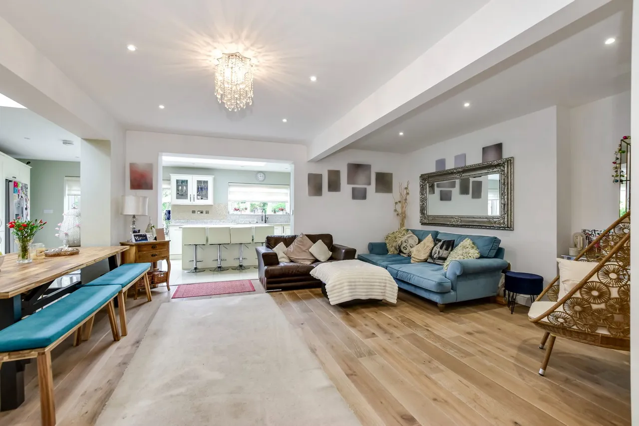 Appledore Avenue, Ruislip, HA4, photo 5