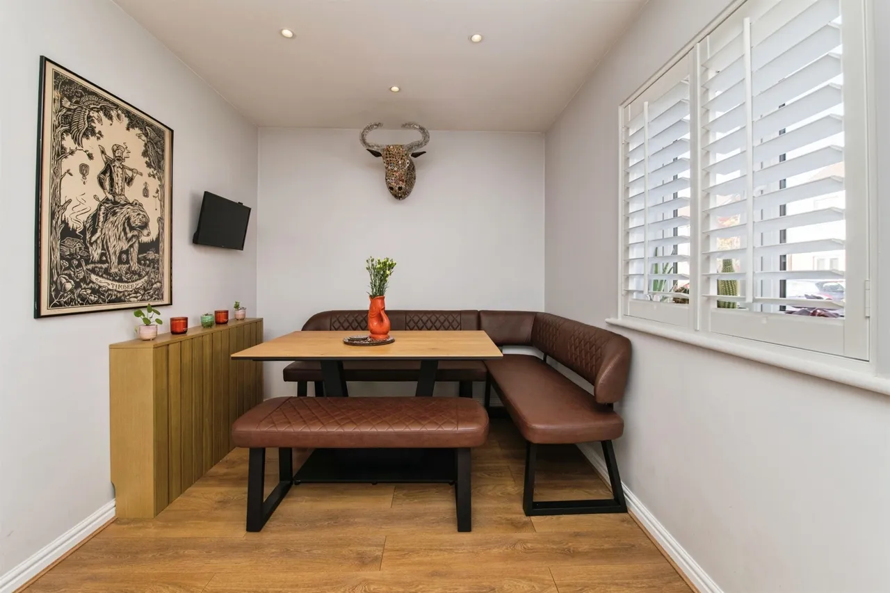 Somerville Crescent, Exeter, EX2, photo 9