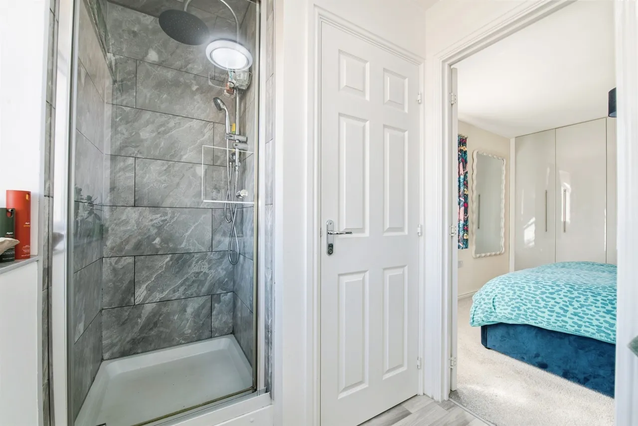 Somerville Crescent, Exeter, EX2, photo 16