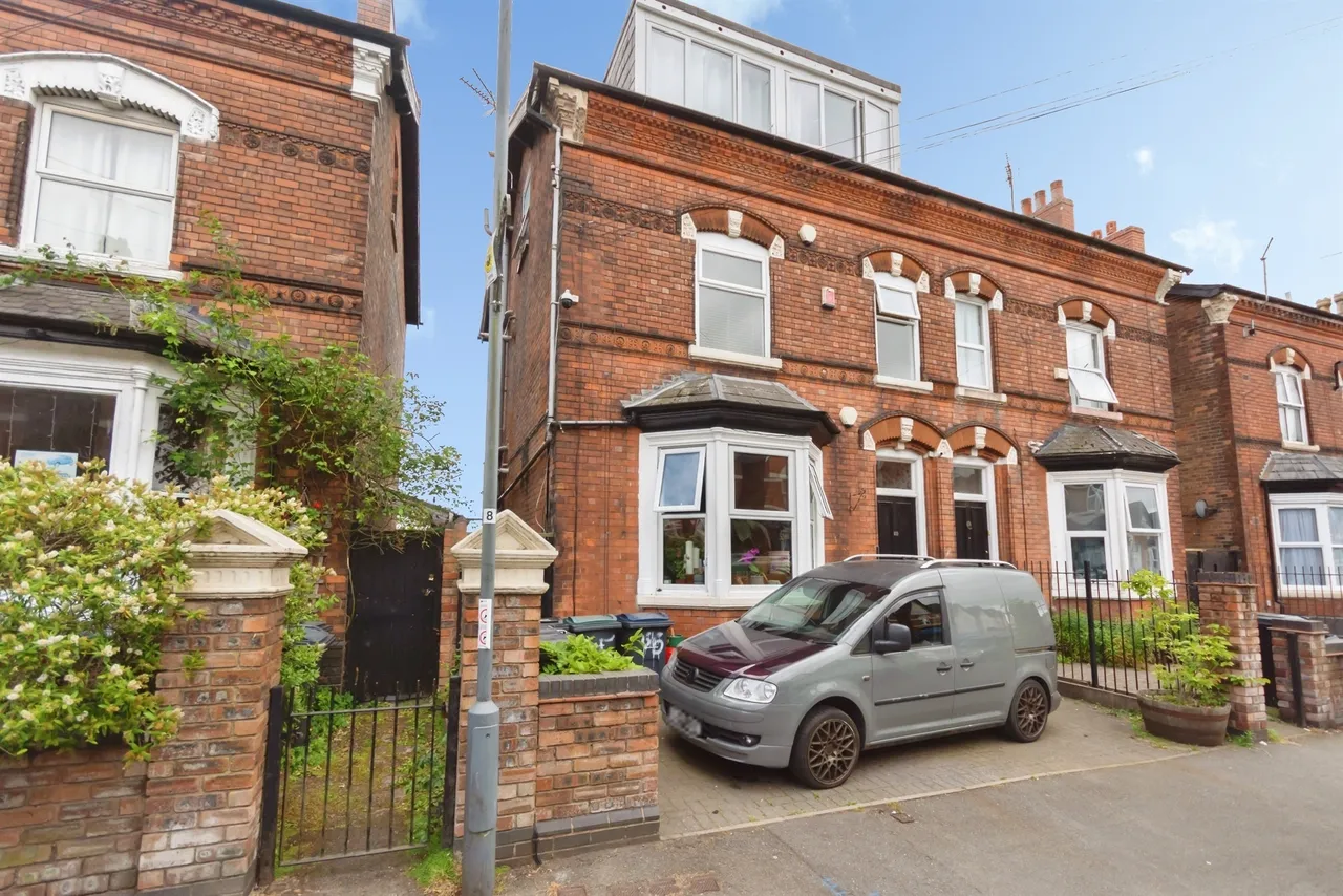 2 bed flat for sale — Summerfield Crescent, Birmingham